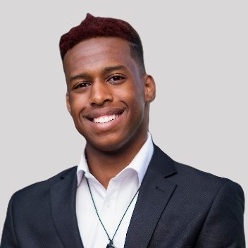 Headshot of Ethan Redden